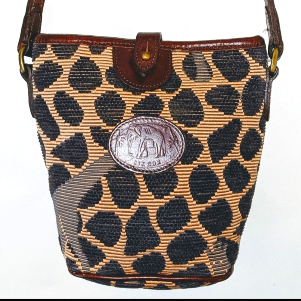 Liz Cox Vintage small shoulder tote Giraffe print GUC